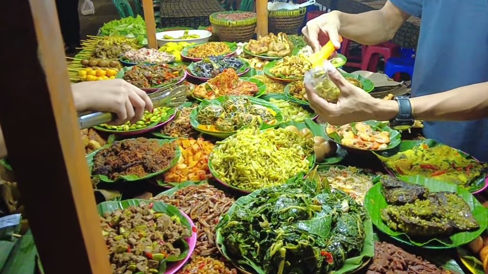 Kuliner Malam yang Wajib Dicoba di Jakarta