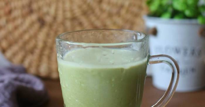 Resep Matcha Latte Dingin Simpel di Rumah
