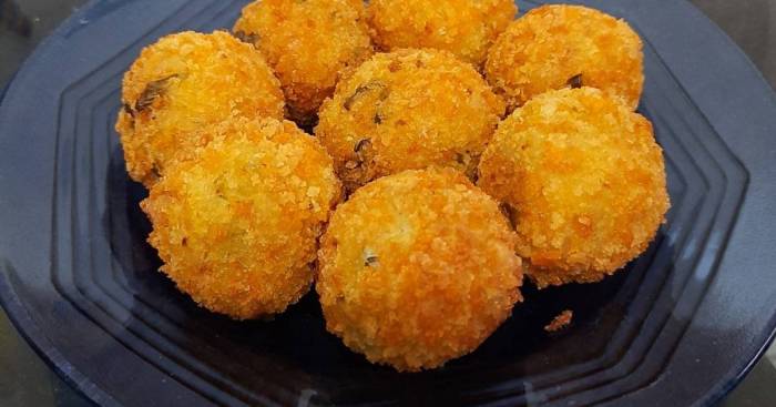 Bola Kentang Keju Kukus