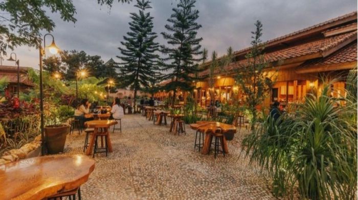5 Cafe Outdoor di Bandung, Tawarkan Suasana Cozy saat Hangout 5 Cafe Outdoor di Bandung, Tawarkan Suasana Cozy saat Hangout