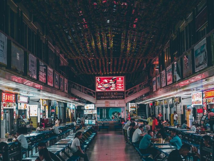 7 Tempat Makan Tersembunyi yang Harus Dicari