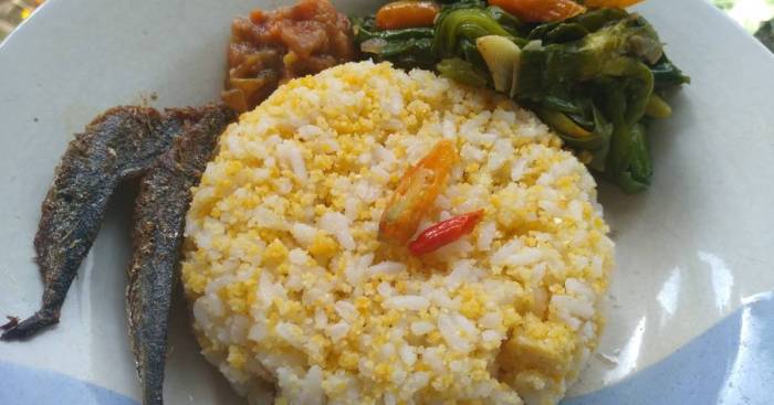 Nasi Jagung dengan Lauk Rendah Lemak