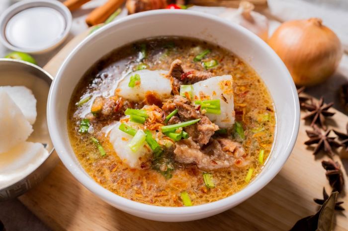 Resep Coto Makassar Lengkap dengan Sambalnya Kabar dari Makassar: Coto Maros Makin Diminati