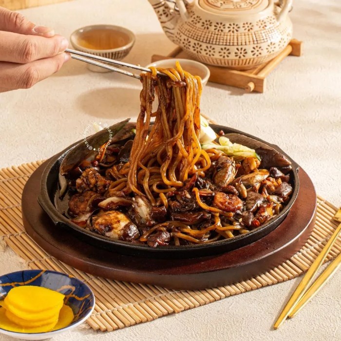 10 Restoran Makanan yang Lagi Viral di Jakarta, Kepoin Yuk! - Nibble